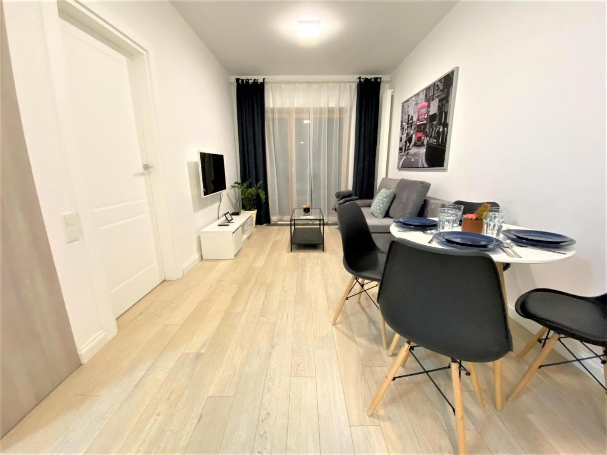 Exclusive 2Br! Apartment In Center +Netflix +Gym Warsaw Exterior photo